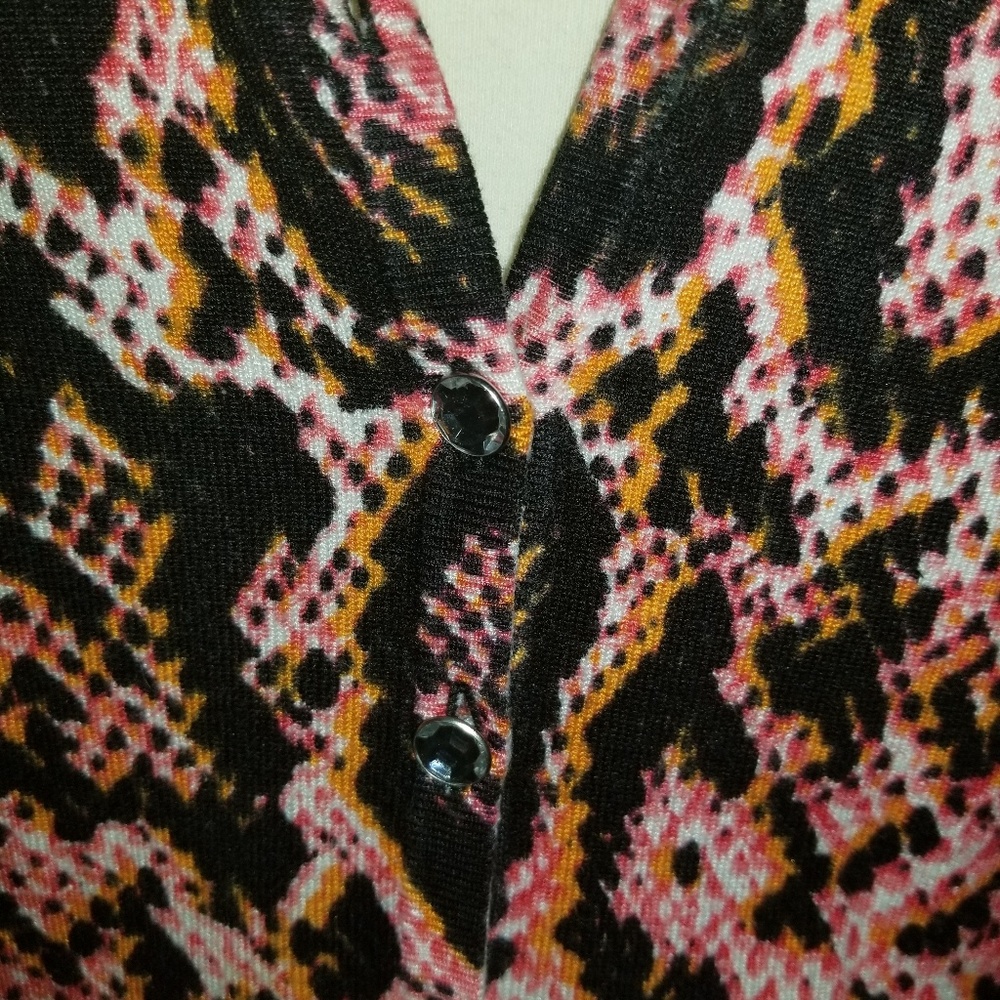 Sweater - Picture 2 of 5